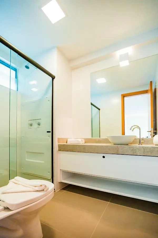 Macuco Residence Порту-де-Галиньяш Апартаменты